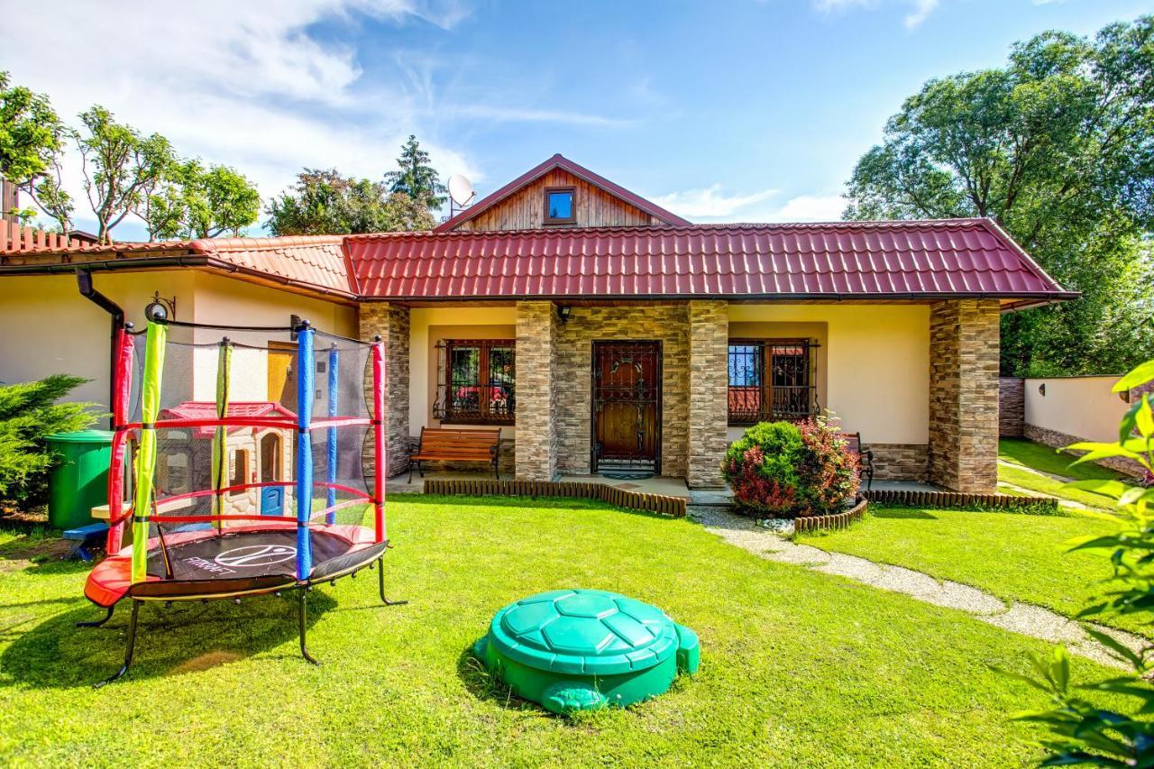 Apartmanovy Dom Cottage Липтовски-Ян Экстерьер фото