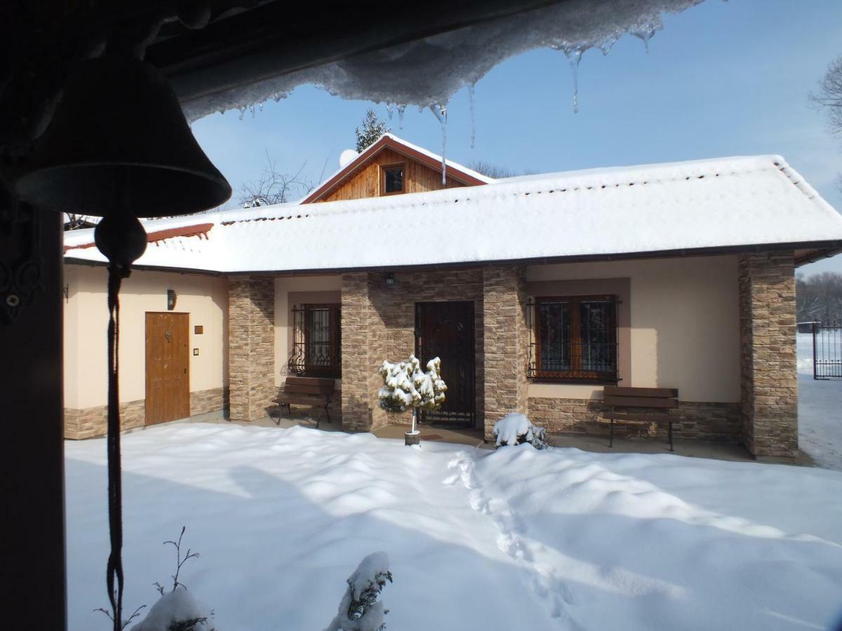 Apartmanovy Dom Cottage Липтовски-Ян Экстерьер фото