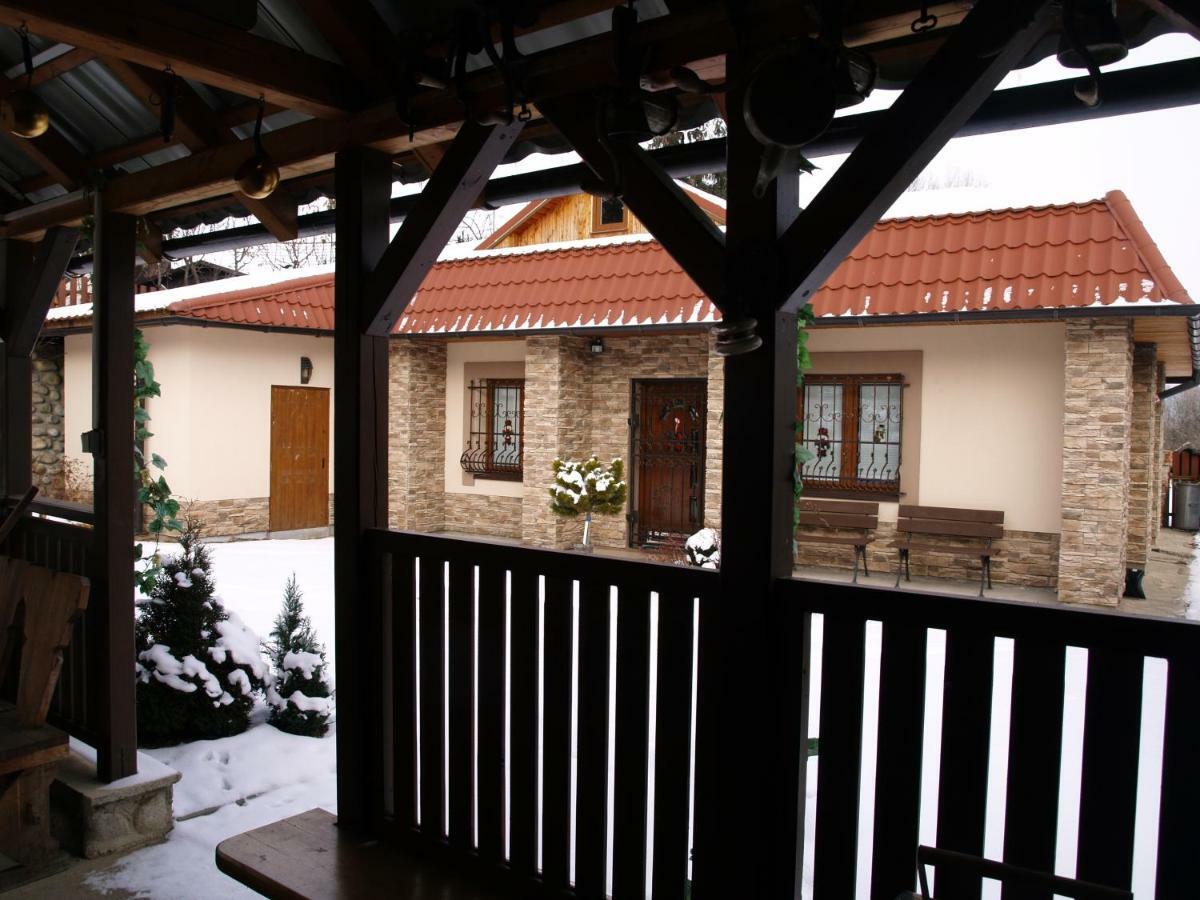 Apartmanovy Dom Cottage Липтовски-Ян Экстерьер фото